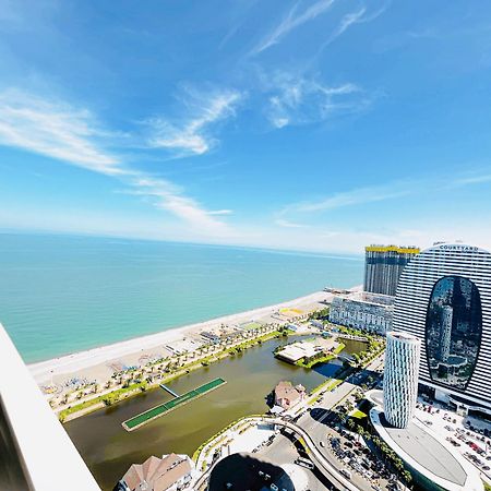 Luxury Batumi Hotel Exterior foto