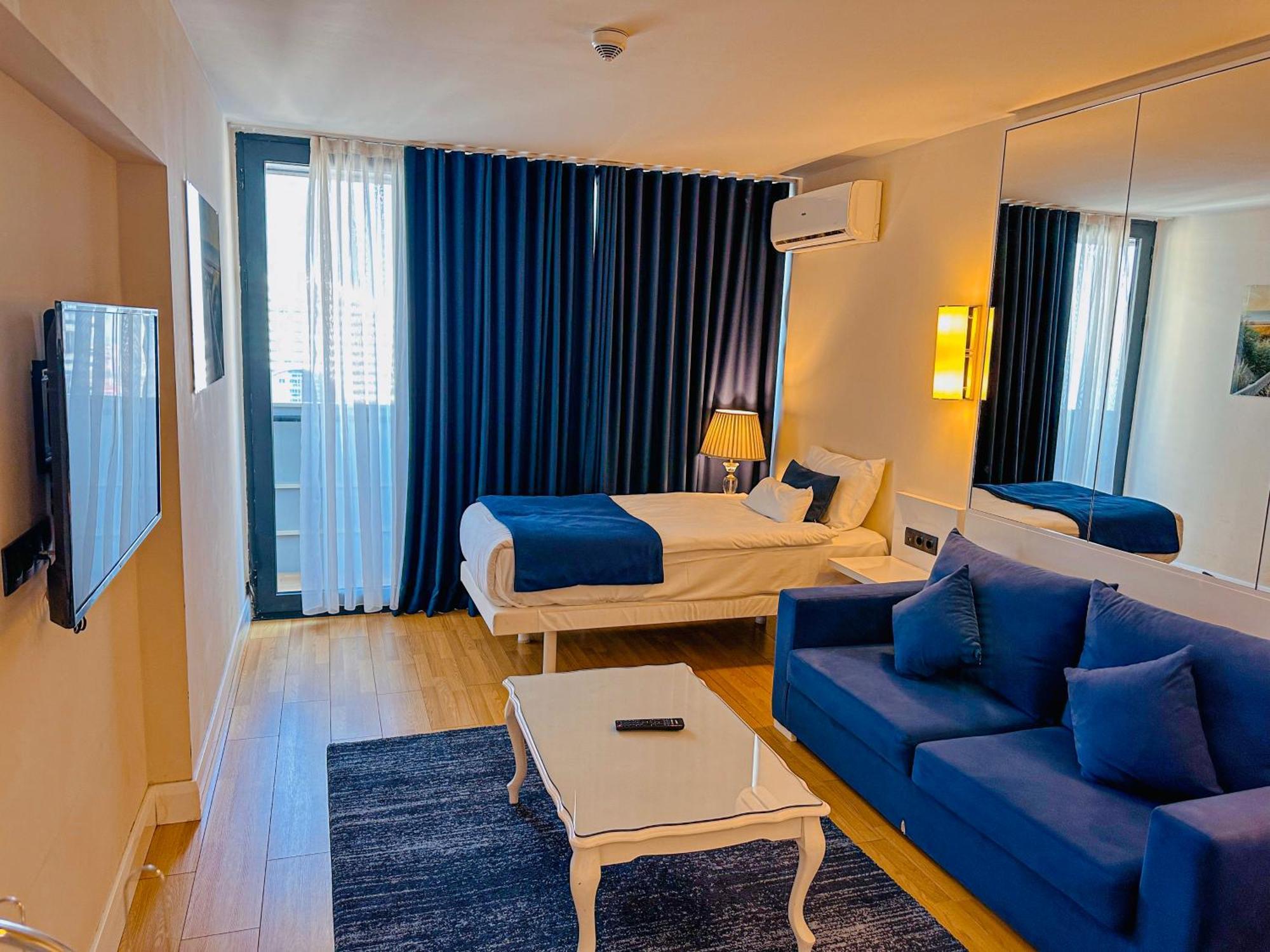 Luxury Batumi Hotel Exterior foto