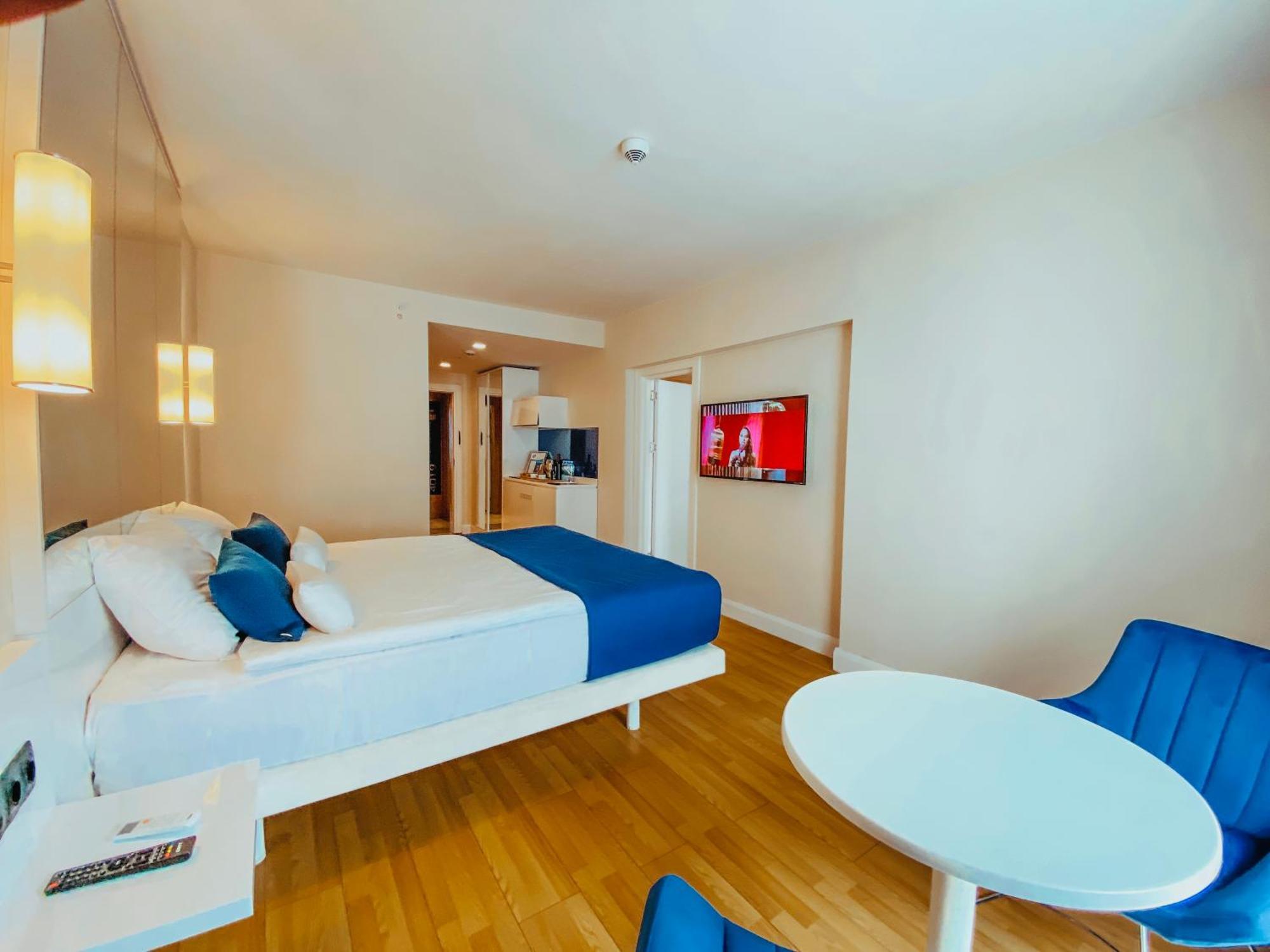 Luxury Batumi Hotel Exterior foto