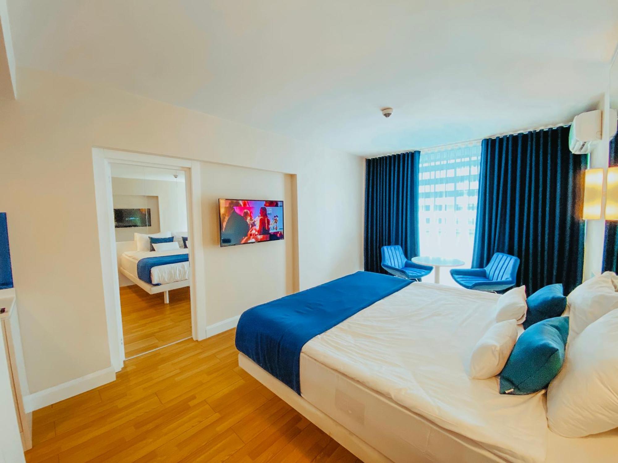 Luxury Batumi Hotel Exterior foto